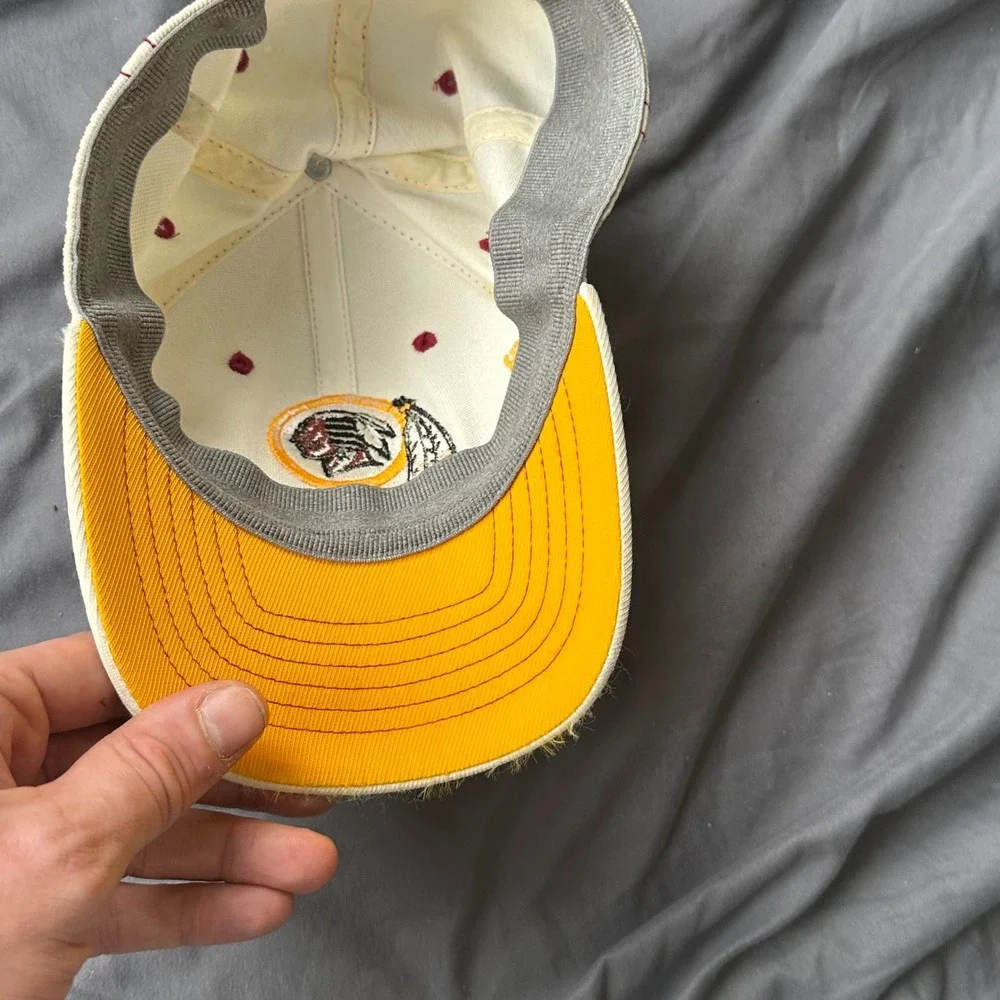 Vintage Reebok Washington Redskins NFL Hat Youth Cream Burgundy Embroidered Cap